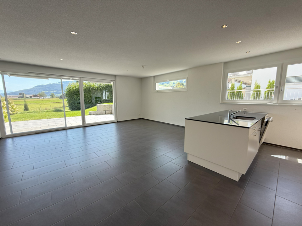 5.5 Zimmer-Doppelhaushälfte, CH-9473 Gams