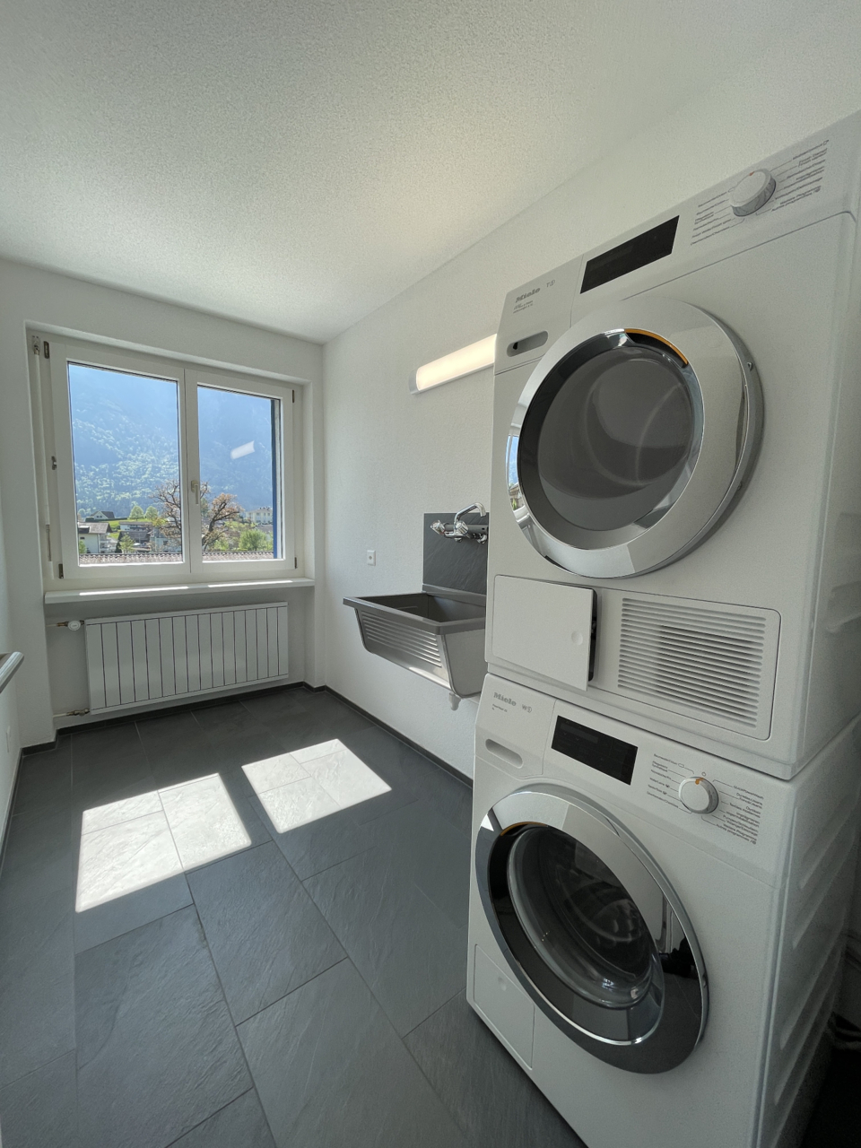 4.5 Zimmer-Wohnung, 9493 Mauren