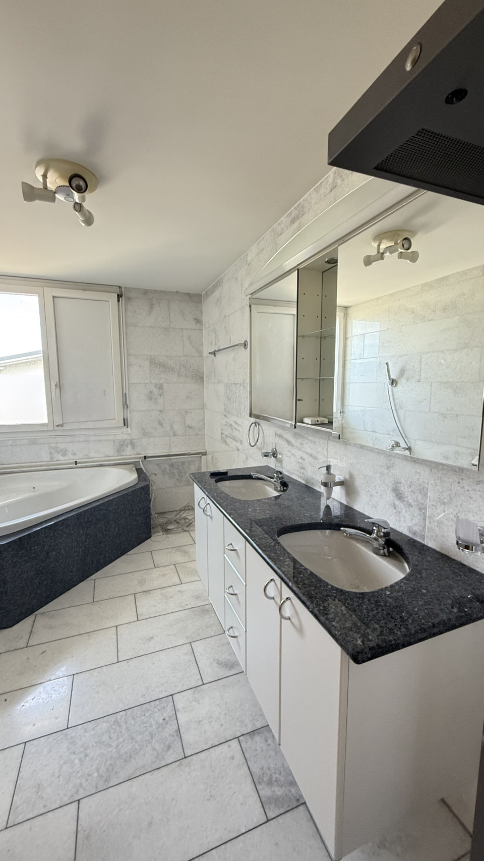 Büroräumlichkeiten, 9491 Ruggell