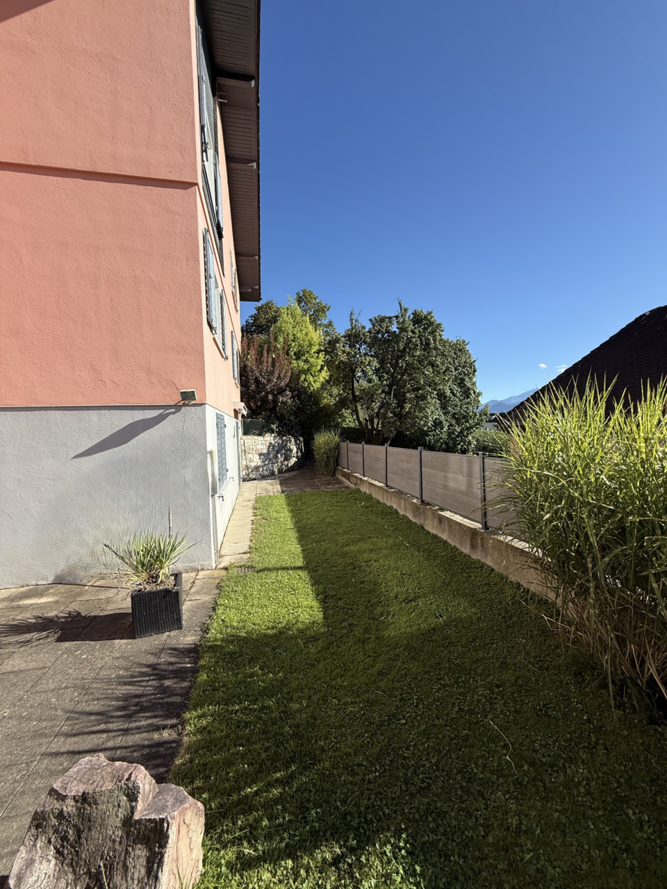 2.5 Zimmer-Einliegerwohnung mit Garten, 9490 Vaduz