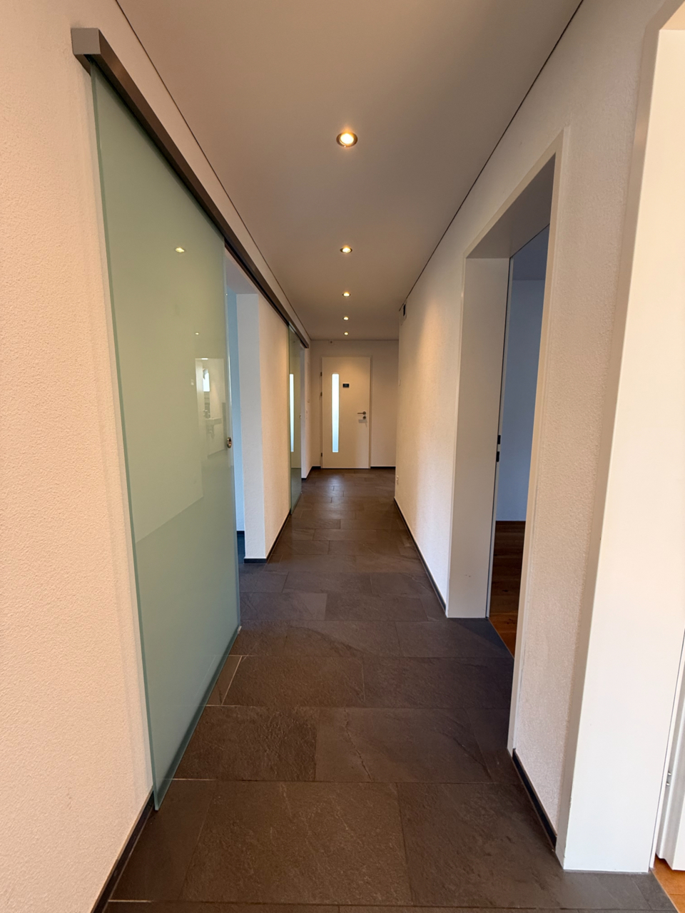 4.5 Zimmer-Wohnung, 9493 Mauren