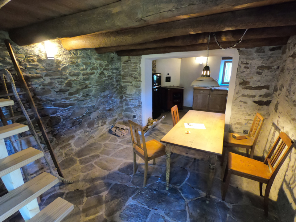 3 Zimmer-Rustico, CH-6578 Caviano (Tessin)