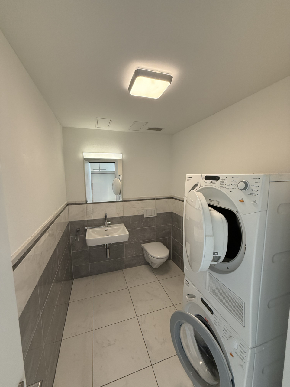 3.5 Zimmer-Wohnung mit Grünfläche, 9490 Vaduz
