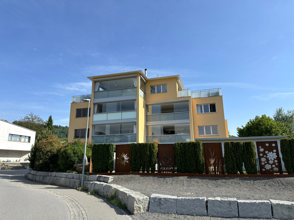 4.5 Zimmer-Wohnung, 9493 Mauren